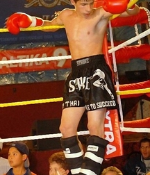 Barefoot fighters 5d595d892e1a2.jpg