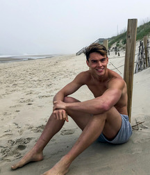 Barefoot hotties 4 5d59bd6d889ed.jpg