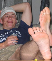 Sniff kiss and lick 5d5b24d26e6b0.jpg