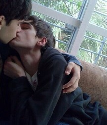 Twinks in love 5d5d7c3da6228.jpg