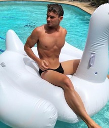 Handsome jocks 5d5e80c17efb7.jpg