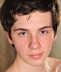 Carl barefoot 5d613cdf1bf01.jpg