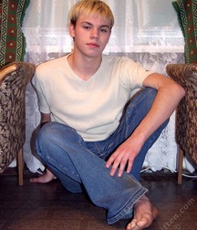 Twinks so pretty 5d61514720175.jpg