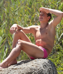 Magnificent Twinks 5d6180a84d4c8.jpg
