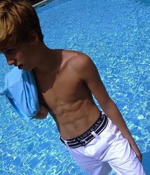 Twinks 158 5d61a2e24f643.jpg