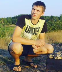 Hotties in flip flops 5d62c723c8183.jpg