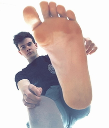 Sniff the boys feet 5d63016c5dee9.jpg