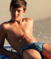 Twinks 161 5d6451e771ba7.jpg