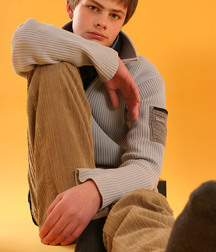 Lenya 5d6538efadad7.jpg