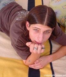 Nikki 5d653a0d43735.jpg
