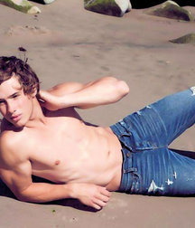 College boy hotties 5d66a2e759d23.jpg