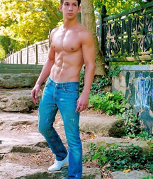 College boy hotties 5d66a2ec8185d.jpg