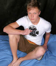 College boy hotties 5d66a2f451385.jpg