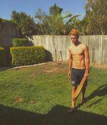 Twinks in the sunshine 5d6701199643c.jpg