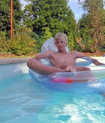 Twinks 162 5d6713e3e1473.jpg