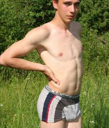 Shirtless 5d695d71b5b47.jpg