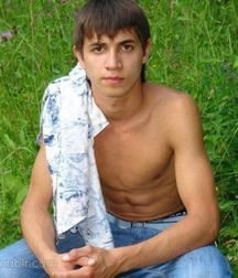 Shirtless 5d695d8319d20.jpg