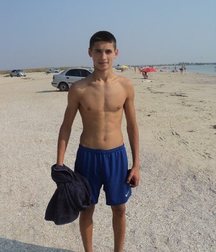 Shirtless 5d695d9f58fba.jpg