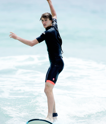 Surfer and divers 3 5d6c14eb05da9.png