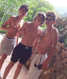 Twinks 164 5d6eada12ff56.jpg