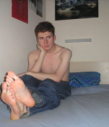 Tasty toes and soles 5d6eb2aa9b60f.jpg