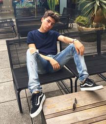 Cute sneaker boys 5d6edbac30197.jpg