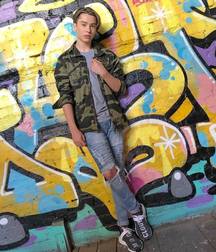 Cute sneaker boys 5d6edbae7fd7c.jpg