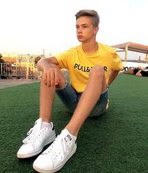 Cute sneaker boys 5d6edbc2e8e52.jpg