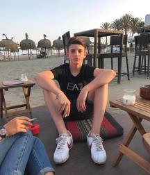 Cute sneaker boys 5d6edc110a6d1.jpg