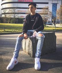 Cute sneaker boys 5d6edc28c9142.jpg