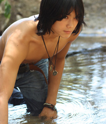 Exciting beauty 5d702055c8609.jpg