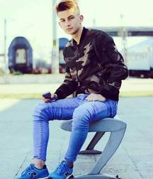 Sneaker boys A 5d729579978fa.jpg