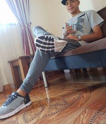 Sneaker boys A 5d72959e095a6.jpg