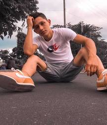 Sneaker boys A 5d7295aa20cc3.jpg