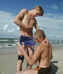 Boys in shorts 5d73d58a9398f.jpg