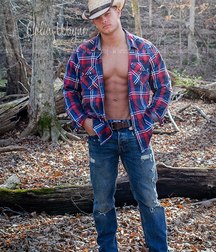 Leather denim and boots 5d73e9b2e16b2.jpg