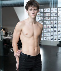 Twinks 166 5d74495d26ec7.jpg