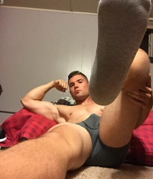 Smelly socks and feet 5d7514ead9fab.jpg