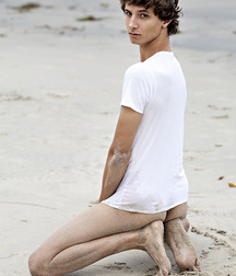 Boys beautiful bodies 5d751ba0693e5.jpg