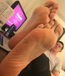 Best boyfeet 5d7975523f387.jpg