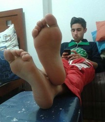 Best boyfeet 2 5d7a486ee29fb.jpg