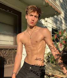 Twinks 171 5d7c1c2179155.jpg