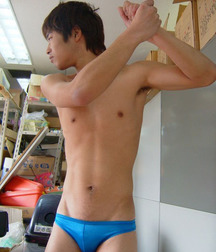 Handsome 2 5d7cf6336d331.jpg
