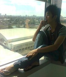 Handsome 2 5d7cf64bb80fd.jpg