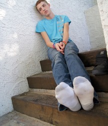 Pretty smelly boyfeet 5d7d5c2e722a9.jpg