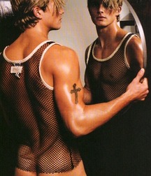 Sexy studs and twinks 5d80184f40fae.jpg