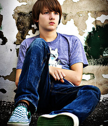 Teens in jeans 5d8021d0d2d49.jpg