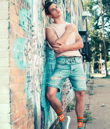 City boys on vacation 5d8771110f864.png