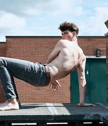 City boys on vacation 5d877118db043.jpg