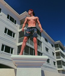 City boys on vacation 5d8771242045a.jpg